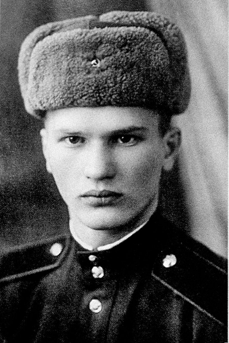 Боец Кремлёвского полка Геннадий Зайцев. 1953 год